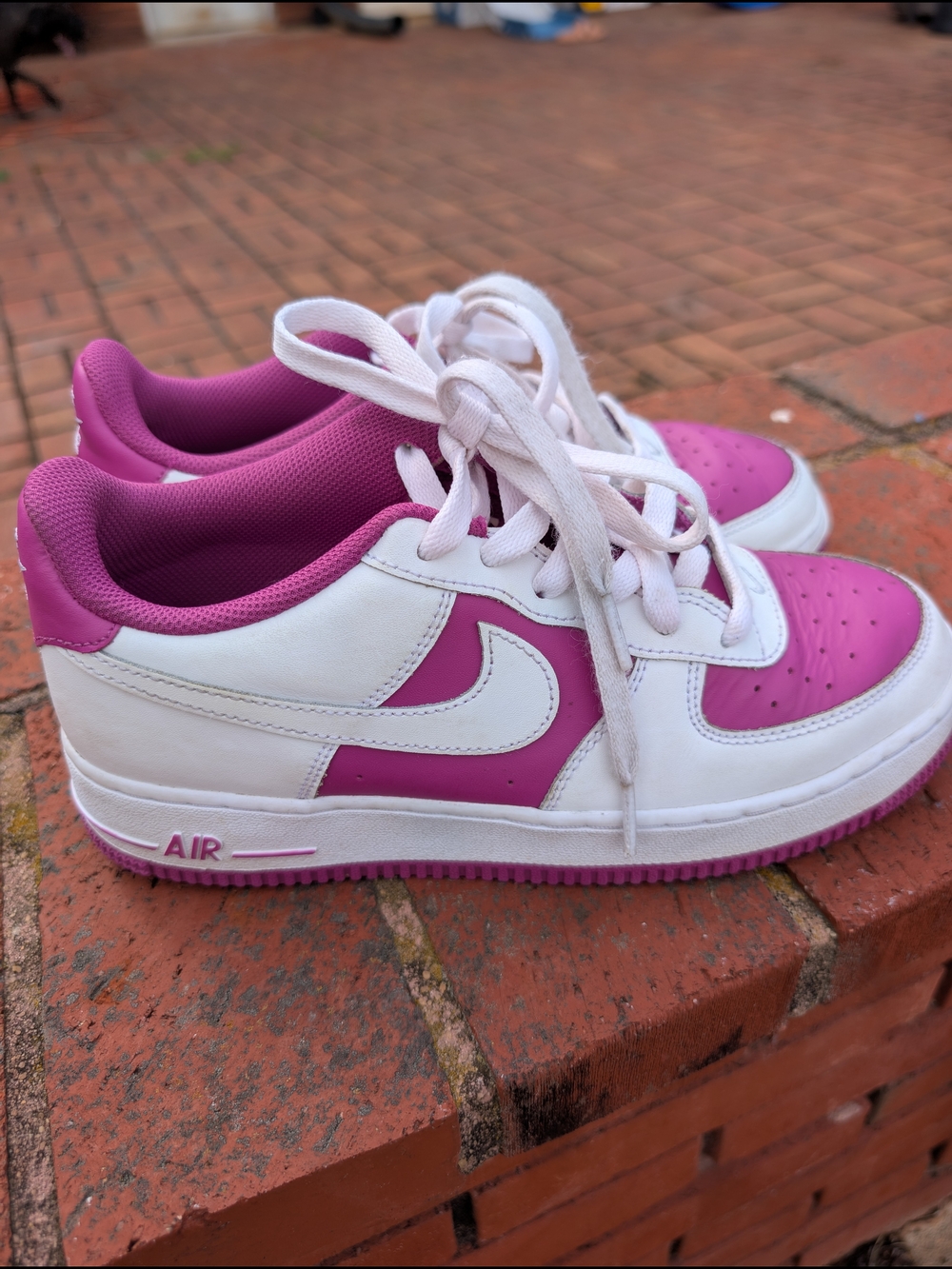 Nike Air Force 1 Low White/Hot Fushia